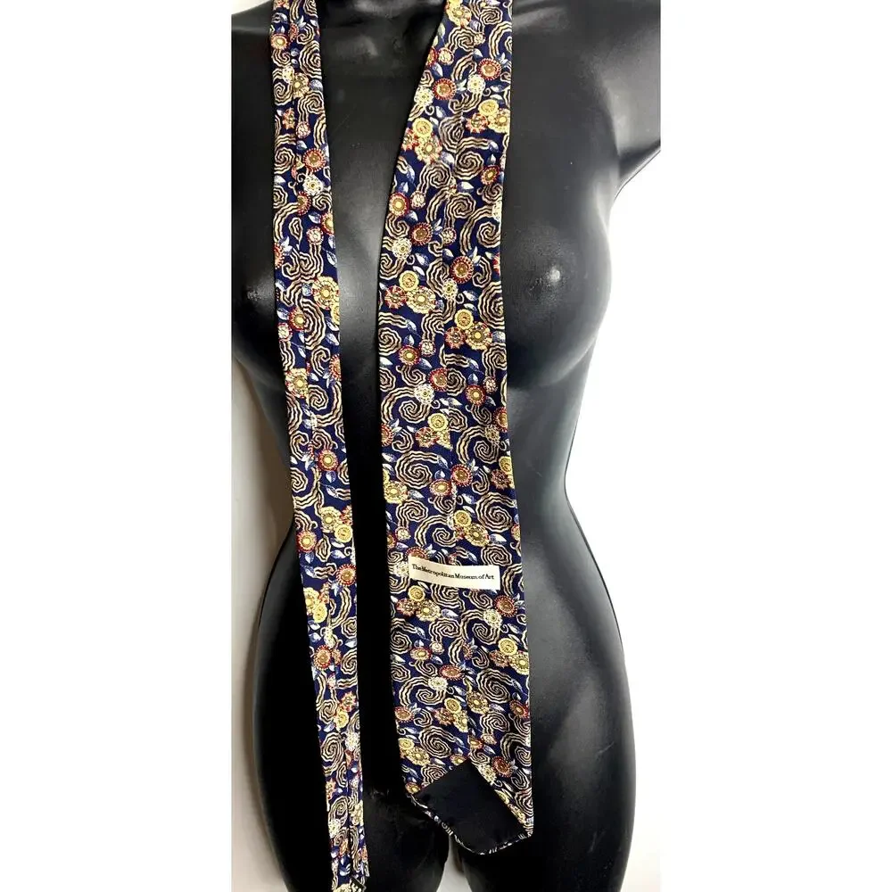 The Metropolitan Museum of Art Men's Necktie Vintage